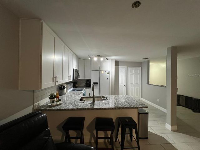 8423 EDGEWATER PLACE BOULEVARD, Tampa, FL 33615