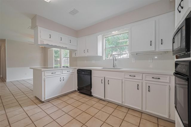 13714 Hambleton Circle, Houston, TX 77069