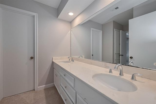 13714 Hambleton Circle, Houston, TX 77069