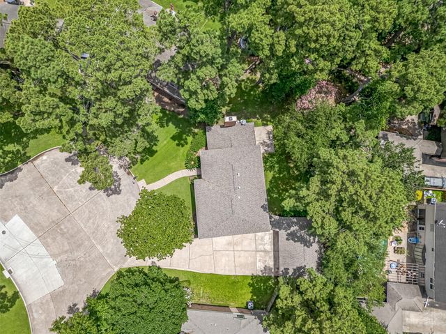 13714 Hambleton Circle, Houston, TX 77069