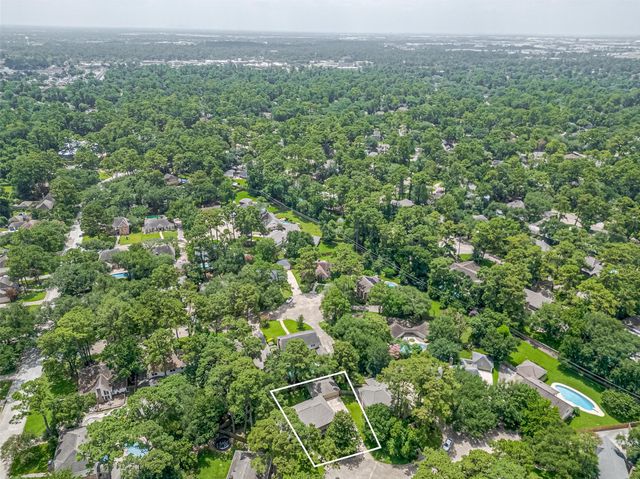 13714 Hambleton Circle, Houston, TX 77069