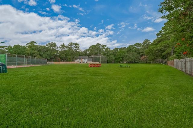 13714 Hambleton Circle, Houston, TX 77069