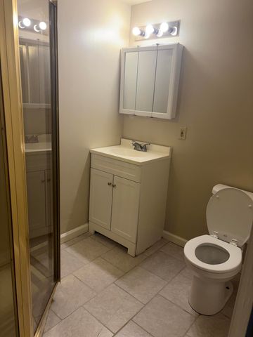 1605 SKYLANE DR, Columbia, MO 65202