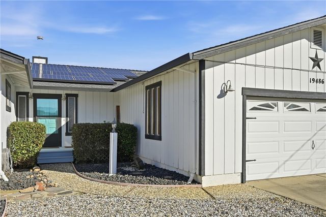 19486 Mountain Meadow S, Hidden Valley Lake, CA 95467