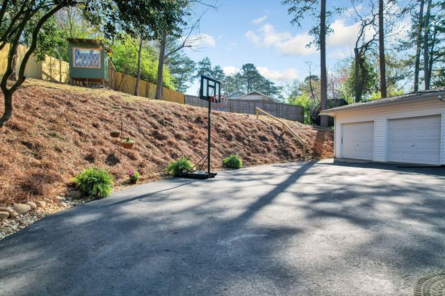 2589 Avalon Circle, Chattanooga, TN 37415