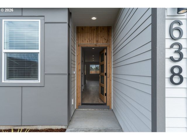 638 Se 34TH St, Battle Ground, WA 98604