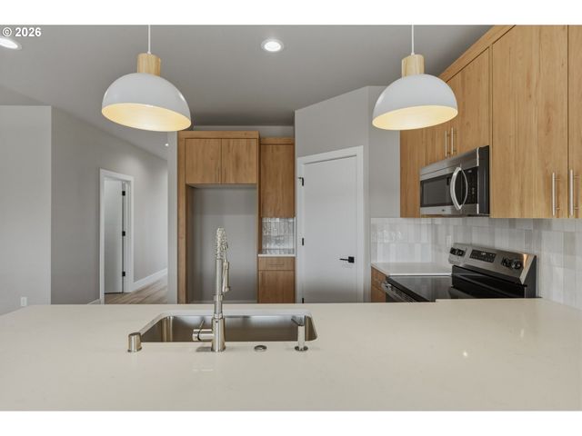 638 Se 34TH St, Battle Ground, WA 98604