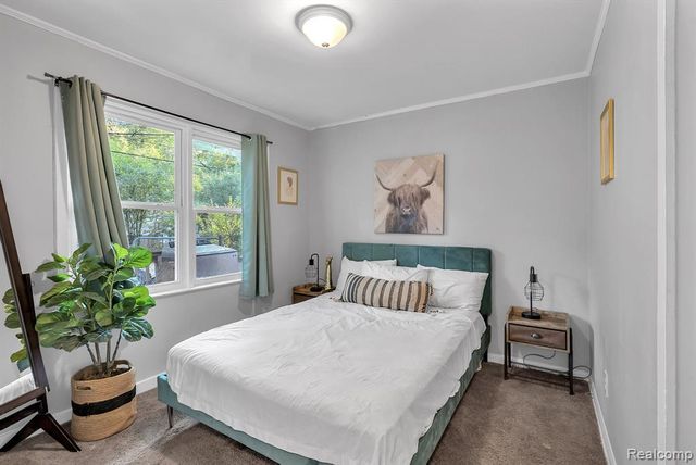 10750 Albany St Street, Oak Park, MI 48237