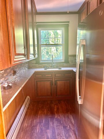 37 Woodmont Ave 37, Haverhill, MA 01830