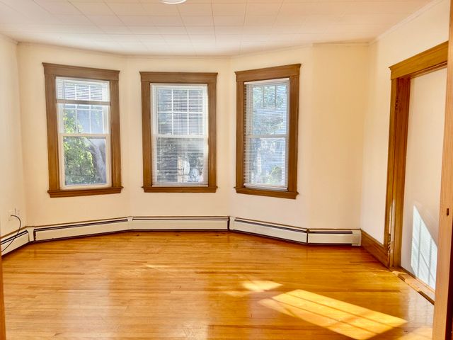 37 Woodmont Ave 37, Haverhill, MA 01830