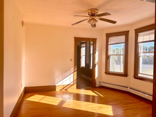 37 Woodmont Ave 37, Haverhill, MA 01830