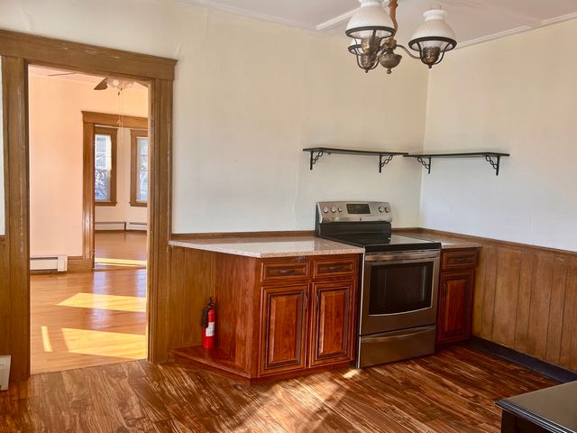 37 Woodmont Ave 37, Haverhill, MA 01830