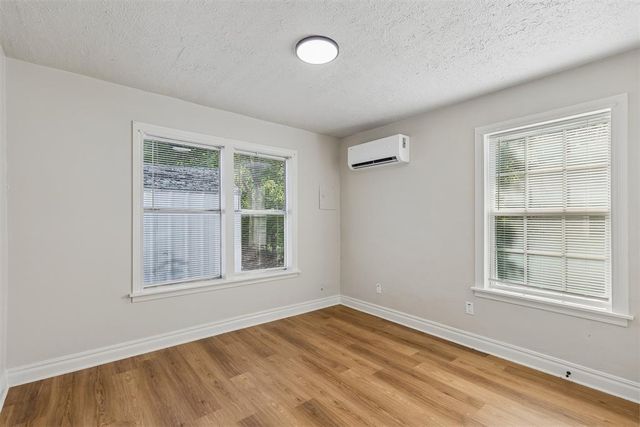 2145 NW 32nd Street, Oklahoma City, OK 73112