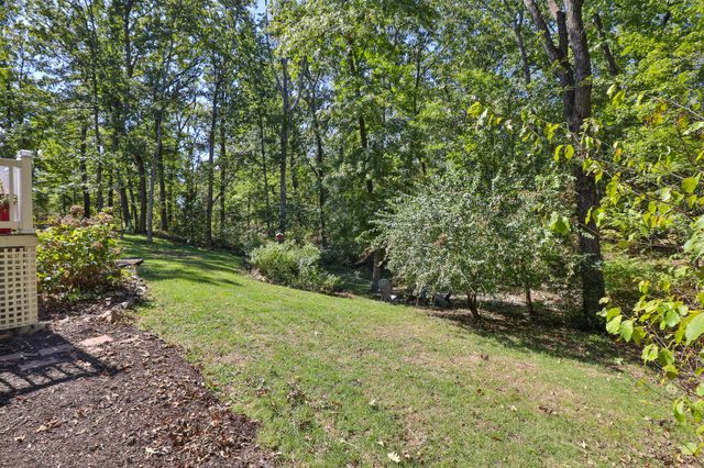240 Iron Oaks Drive, Ozark, MO 65721