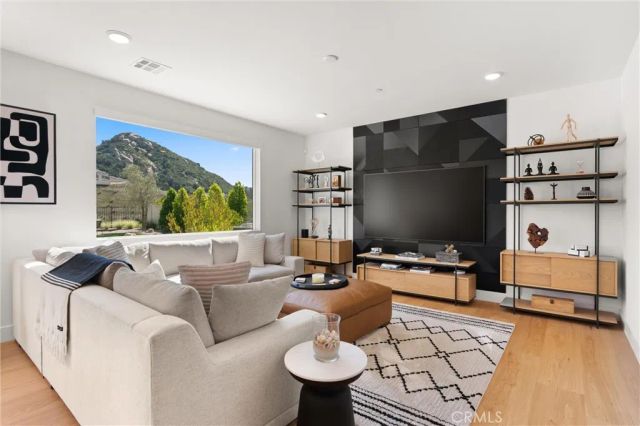 333 Canter Court, Fallbrook, CA 92028