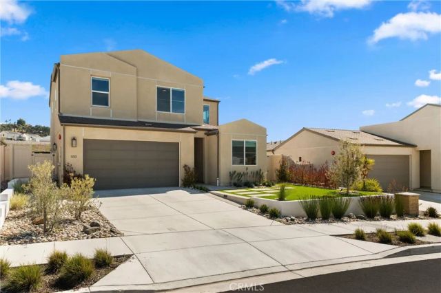 333 Canter Court, Fallbrook, CA 92028