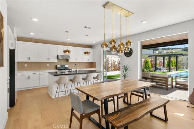 333 Canter Court, Fallbrook, CA 92028