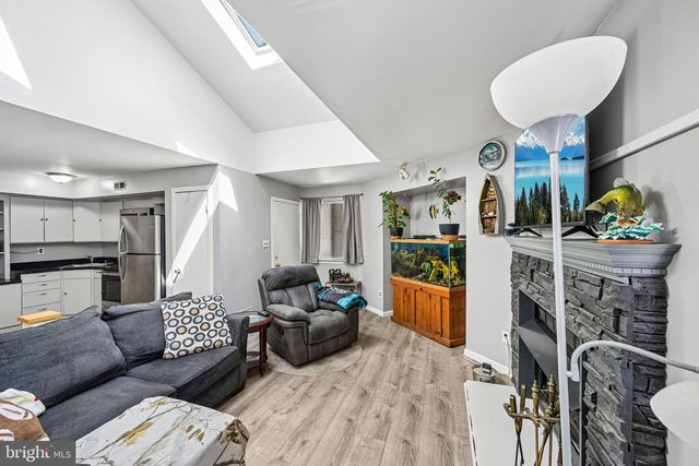 1408 BERWYCK CT, Sicklerville, NJ 08081