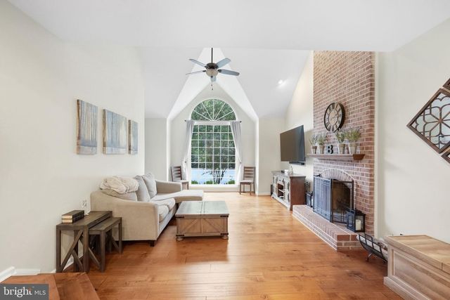 7315 SCARLET OAK CT, Fairfax Station, VA 22039