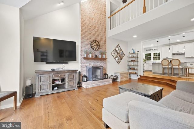 7315 SCARLET OAK CT, Fairfax Station, VA 22039