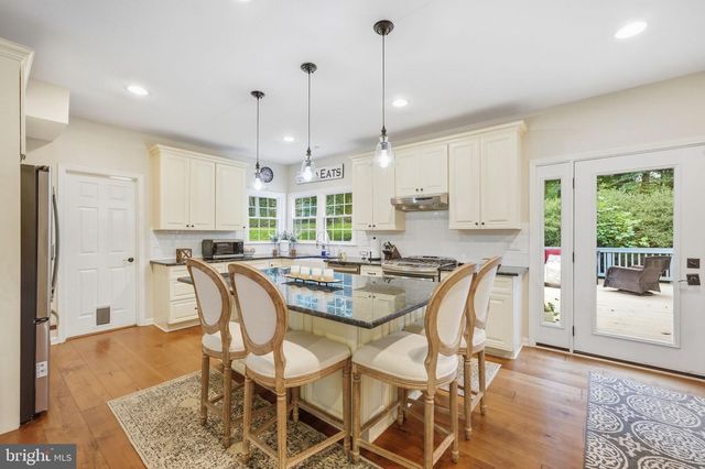 7315 SCARLET OAK CT, Fairfax Station, VA 22039