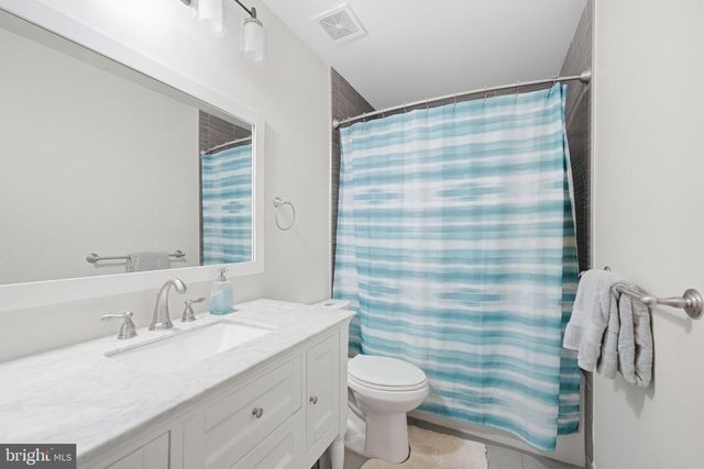 7315 SCARLET OAK CT, Fairfax Station, VA 22039