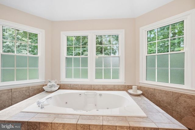 7315 SCARLET OAK CT, Fairfax Station, VA 22039