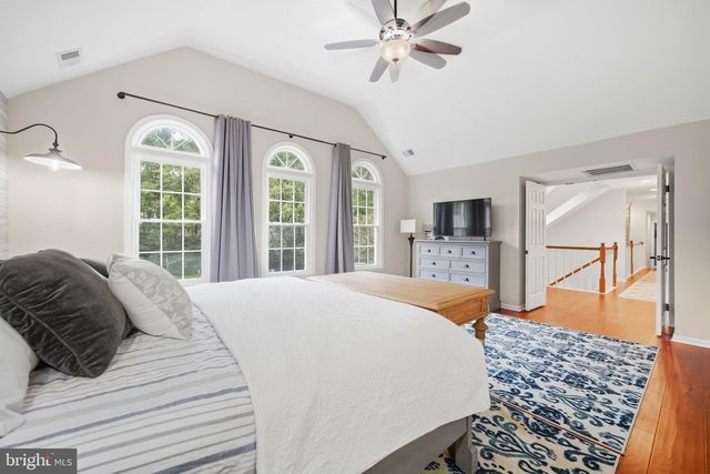 7315 SCARLET OAK CT, Fairfax Station, VA 22039