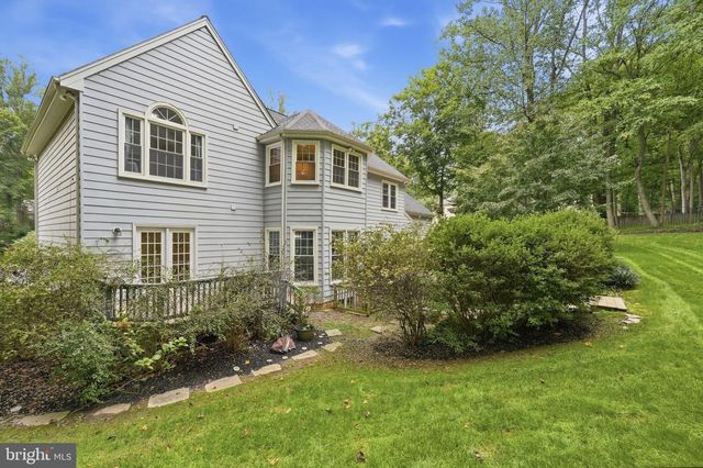 7315 SCARLET OAK CT, Fairfax Station, VA 22039