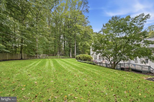 7315 SCARLET OAK CT, Fairfax Station, VA 22039