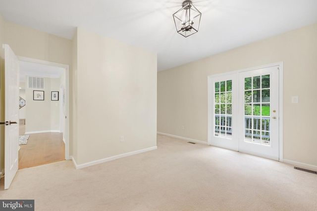 7315 SCARLET OAK CT, Fairfax Station, VA 22039