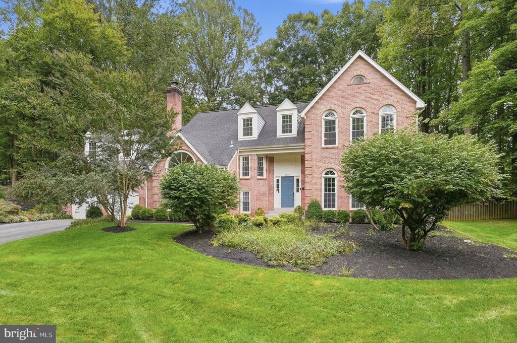 7315 SCARLET OAK CT, Fairfax Station, VA 22039