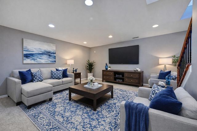 9004 Fort Henry Drive, Union, KY 41091