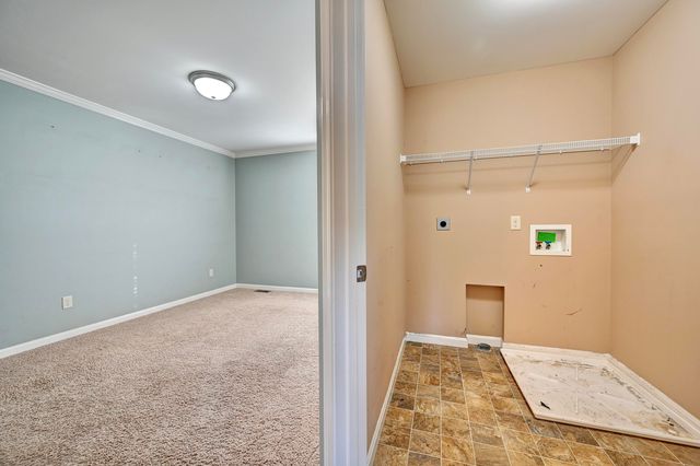 9004 Fort Henry Drive, Union, KY 41091