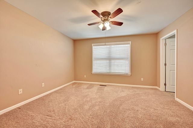 9004 Fort Henry Drive, Union, KY 41091