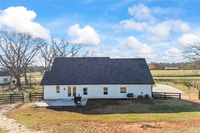 7588 Highway 98 W Road, Commerce, GA 30530