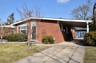 3516 Greenway Avenue, Royal Oak, MI 48073