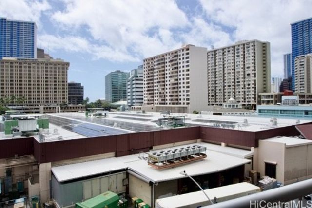 1624 Kanunu Street 507, Honolulu, HI 96814