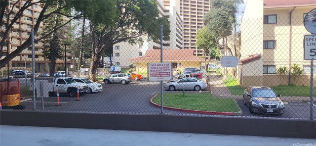 1624 Kanunu Street 507, Honolulu, HI 96814