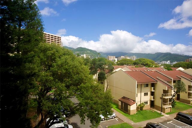 1624 Kanunu Street 507, Honolulu, HI 96814