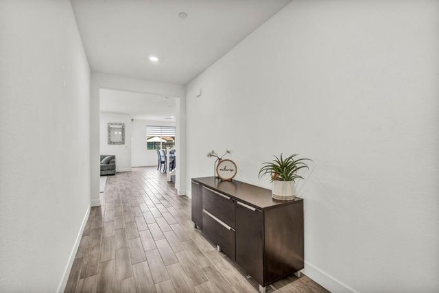 10933 Monomoy Way, Stockton, CA 95219