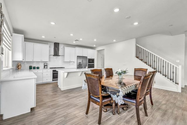 10933 Monomoy Way, Stockton, CA 95219