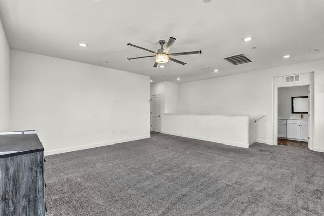 10933 Monomoy Way, Stockton, CA 95219