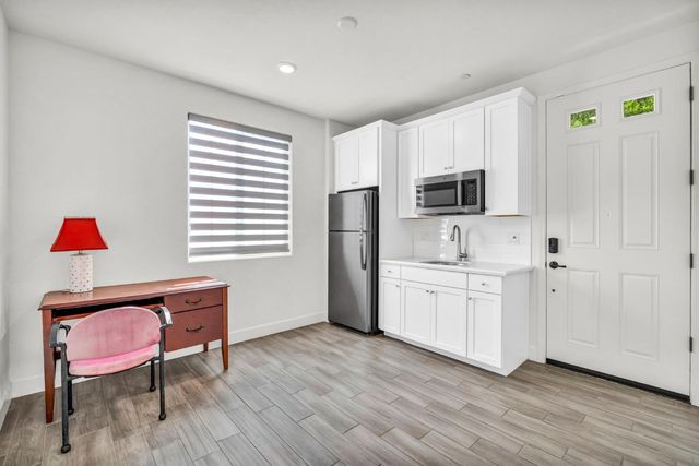 10933 Monomoy Way, Stockton, CA 95219