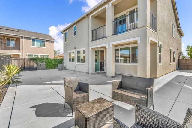 10933 Monomoy Way, Stockton, CA 95219