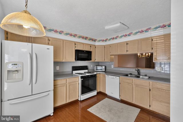803 ARBERN PL, Newark, DE 19711