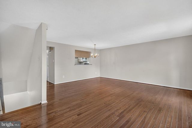 803 ARBERN PL, Newark, DE 19711