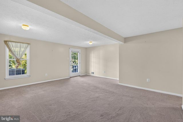 803 ARBERN PL, Newark, DE 19711