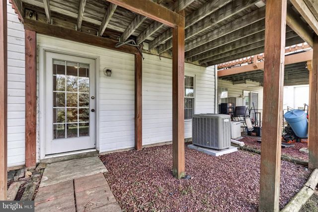 803 ARBERN PL, Newark, DE 19711