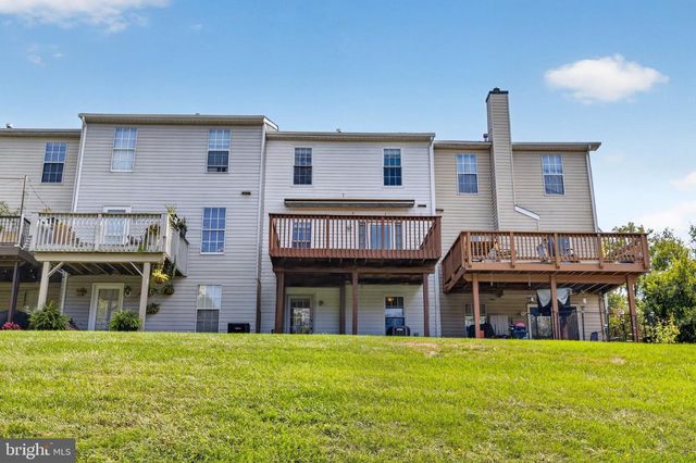 803 ARBERN PL, Newark, DE 19711